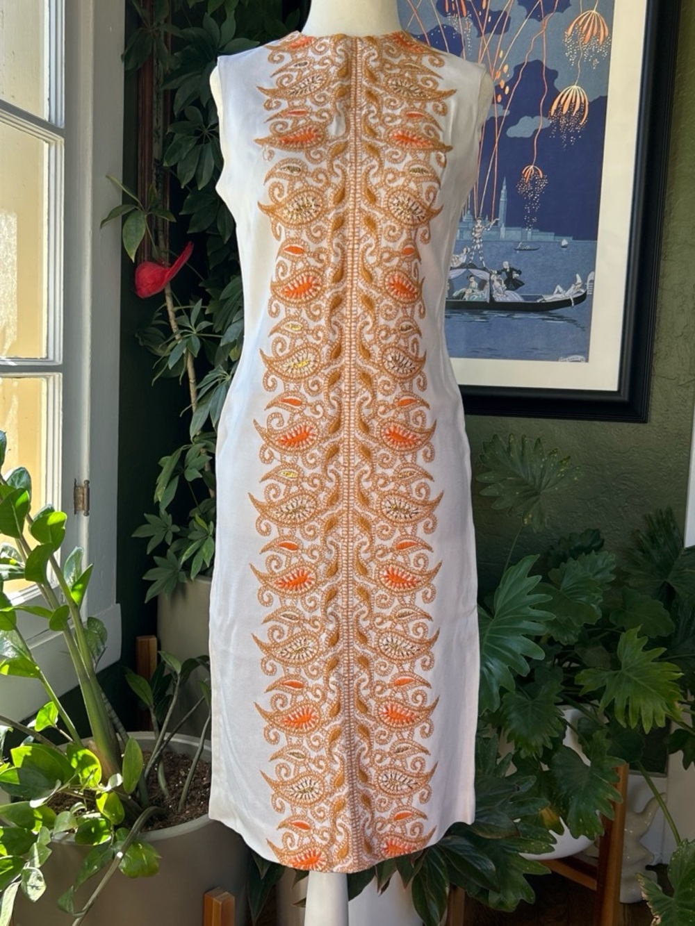 Vintage 1960s Embroidered Shift Dress